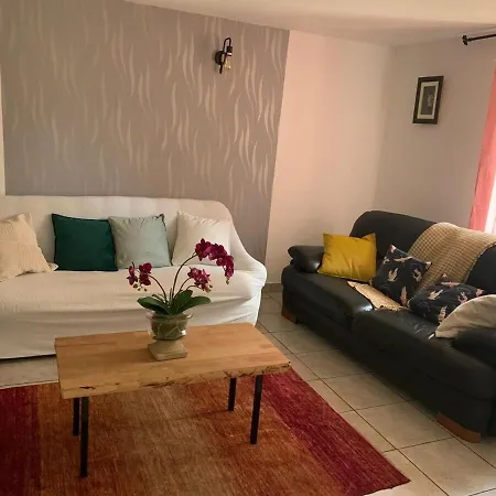 Holiday home Charming And Spacious House *